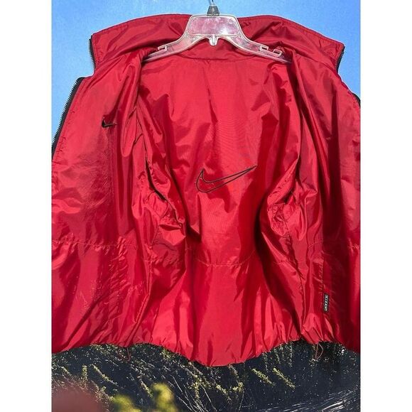 Vintage Y2K 90's  Nike Black/Red Reversible Swoosh Puffer Size‎ M oversized - Picture 1 of 10